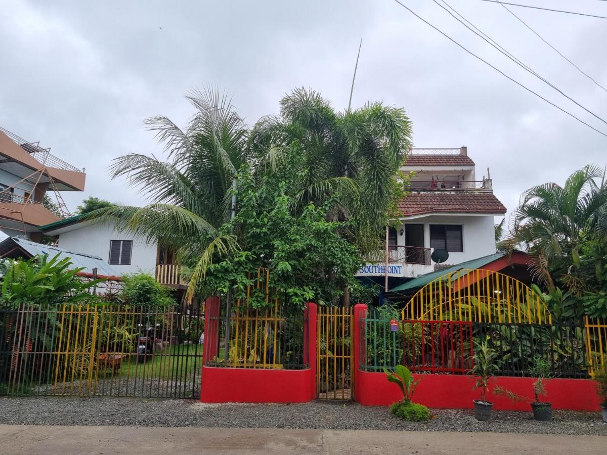 Southpoint Hostel モアルボアル エクステリア 写真